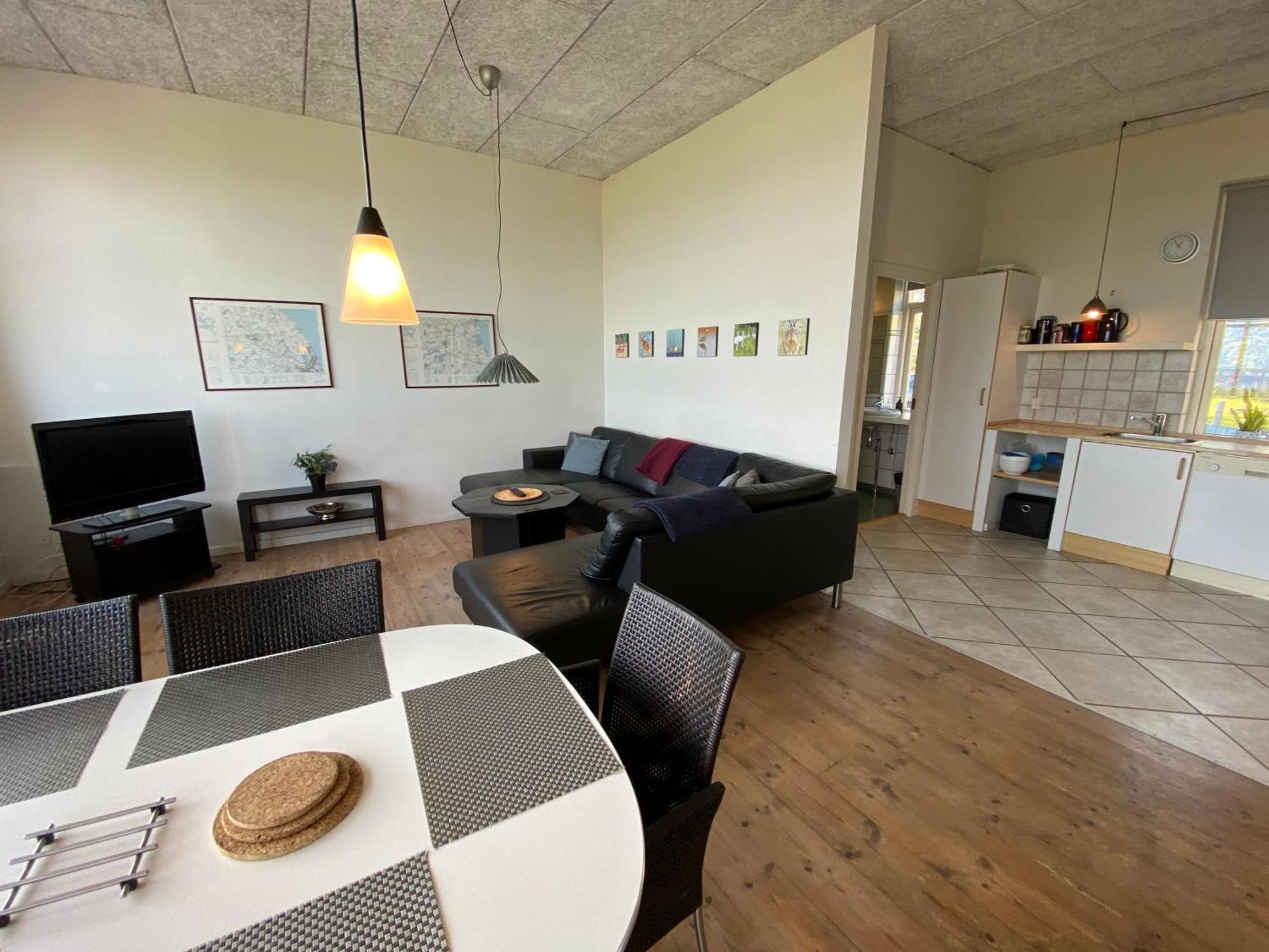 Skaerven Beachfront Apartments And Cottage Nyborg Bagian luar foto