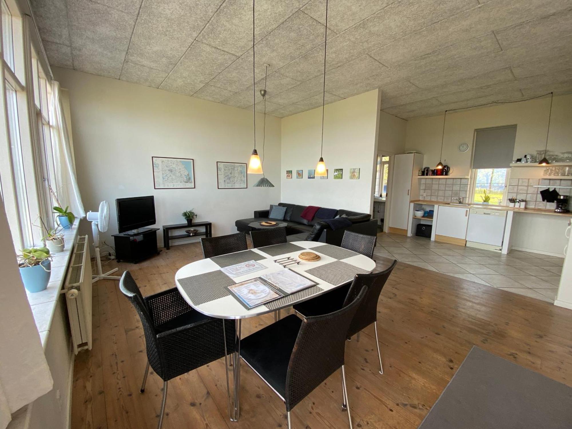 Skaerven Beachfront Apartments And Cottage Nyborg Bagian luar foto